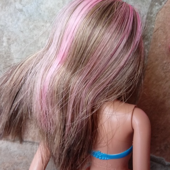 Fairy Princess Mermaid Brunette Barbie Doll - Picture 4 of 7